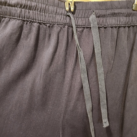 TOMMY HILFIGER NAVY BLUE SHORT SIZE 2XL - Picture 3 of 8